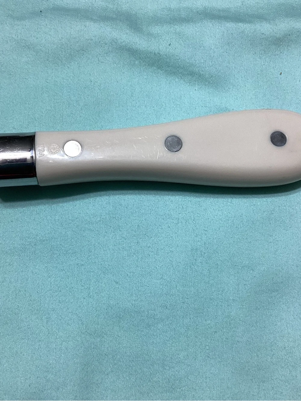 The Pioneer Woman White Handle Basting Serving Spoon